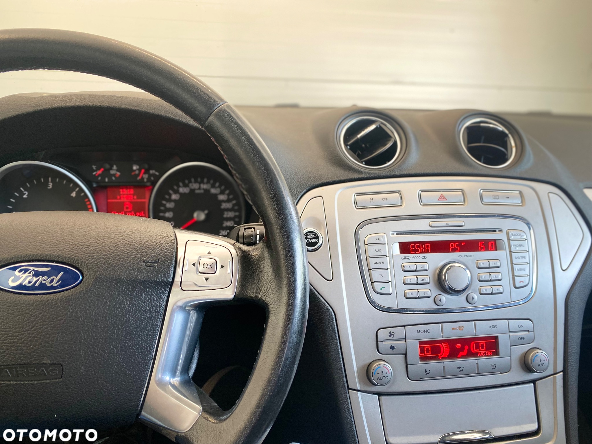 Ford Mondeo 2.0 TDCi Trend - 19