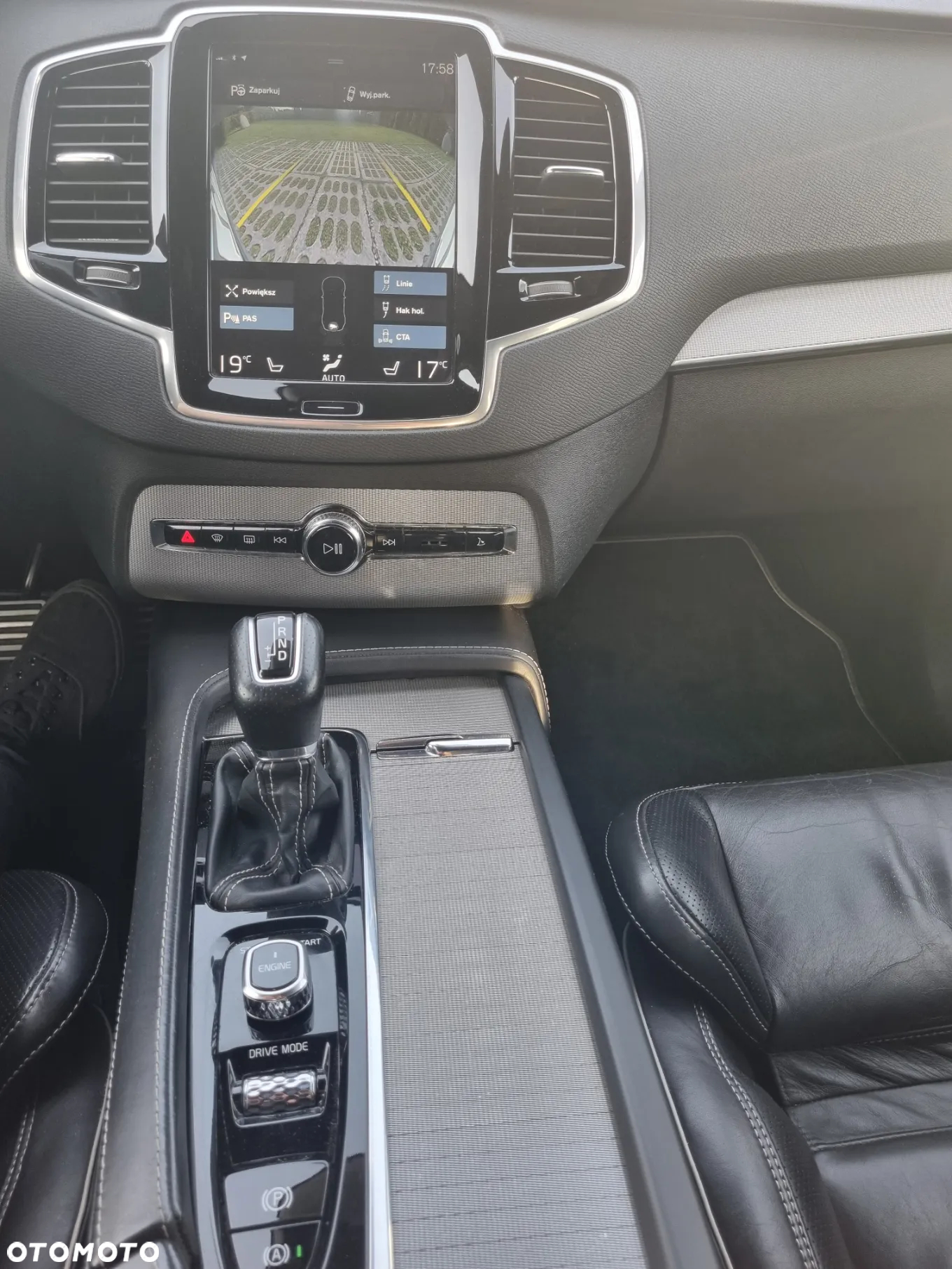 Volvo XC 90 D5 AWD R-Design - 12