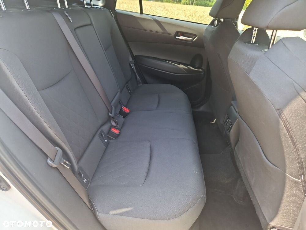 Toyota Corolla Cross - 12