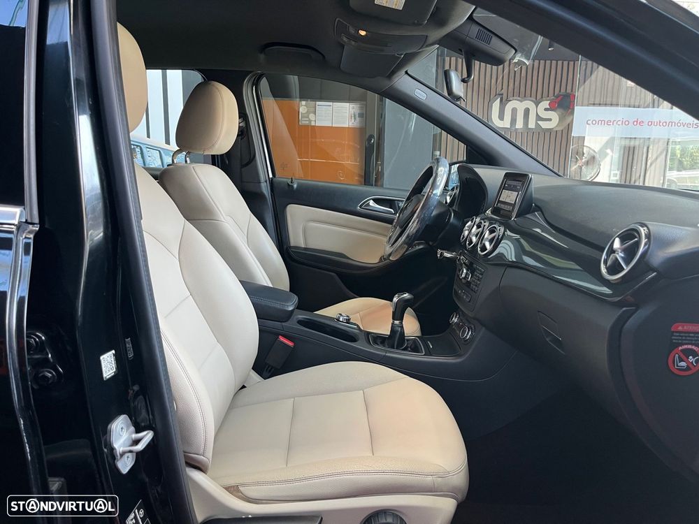 Mercedes-Benz B 200 CDi BlueEfficiency - 9