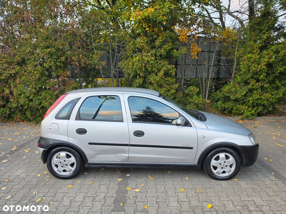 Opel Corsa 1.4 16V Comfort - 6