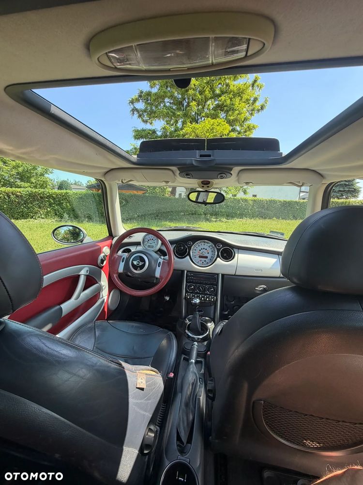 MINI Cooper Standard - 6