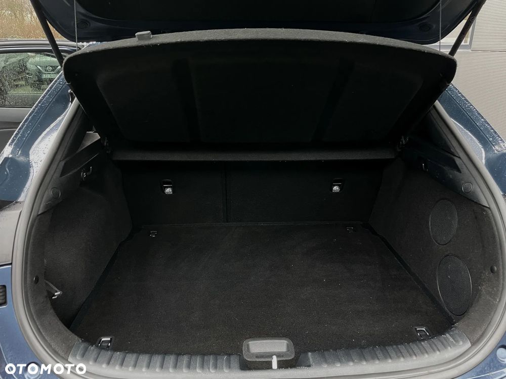 Kia XCeed 1.4 T-GDI L Business Line - 35