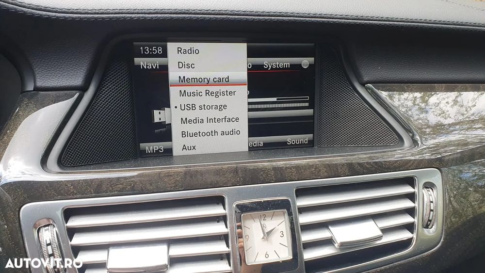 Mercedes-Benz CLS 350 CDI BlueEfficiency 4MATIC SB Aut - 9