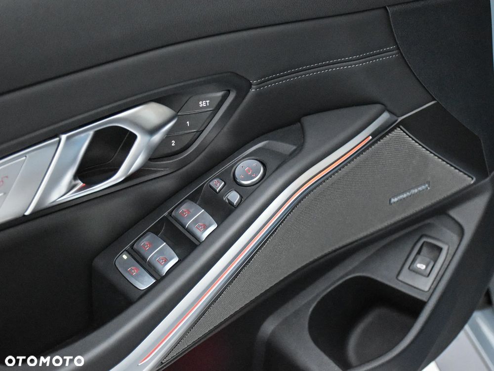 BMW M3 M Competition xDrive sport - 28