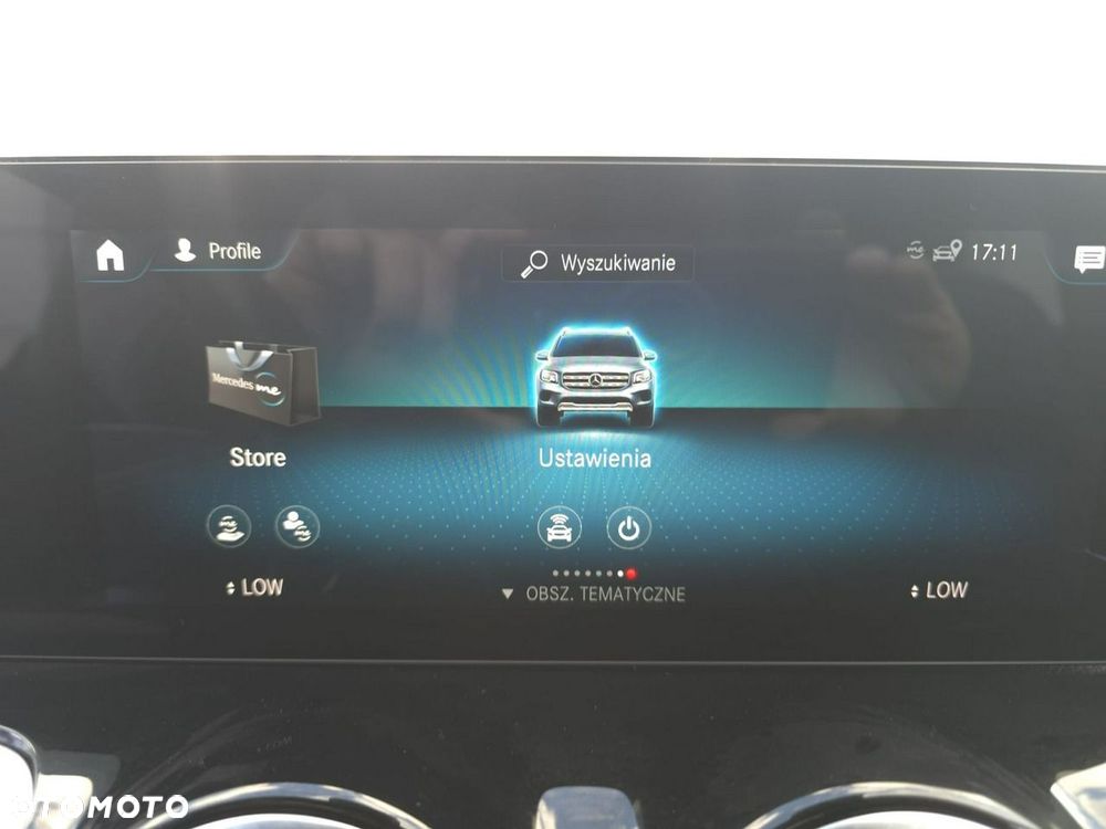 Mercedes-Benz GLB - 27