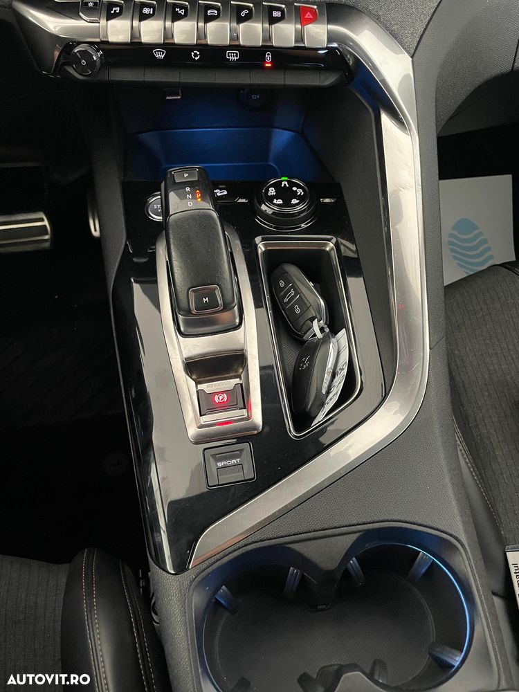 Peugeot 3008 1.6 THP EAT6 GT-Line - 17