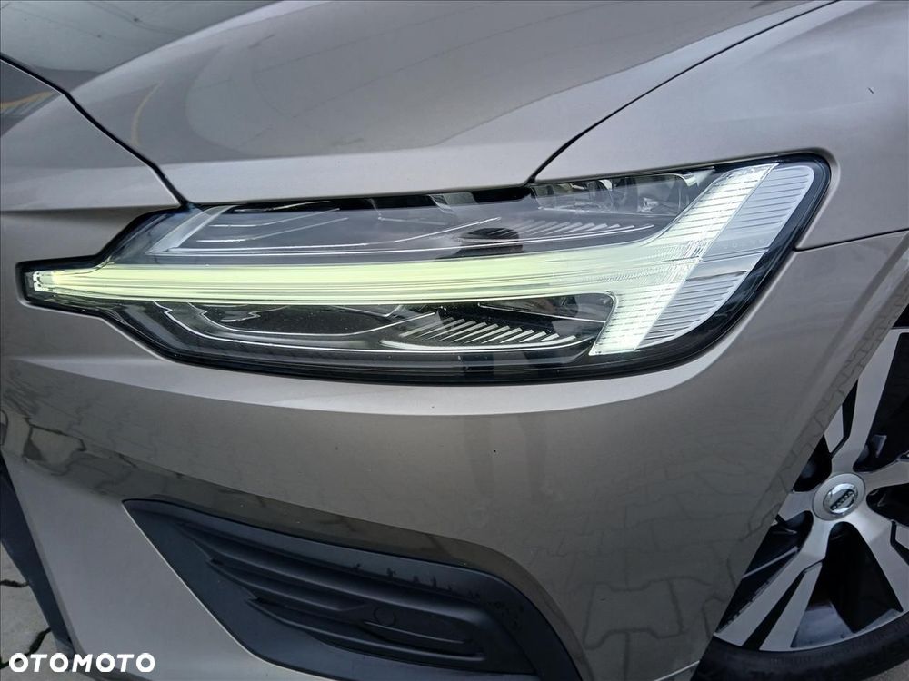 Volvo V60 D3 Momentum Pro - 27
