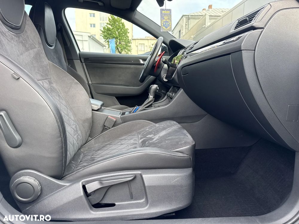 Skoda Superb 2.0 TSI 4X4 DSG Sportline - 11