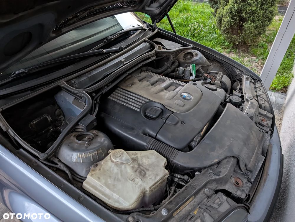 BMW Seria 3 330d - 12