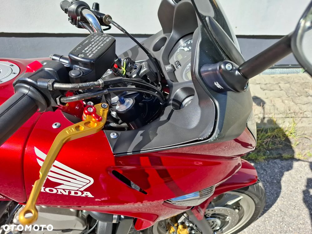 Honda CBF - 18