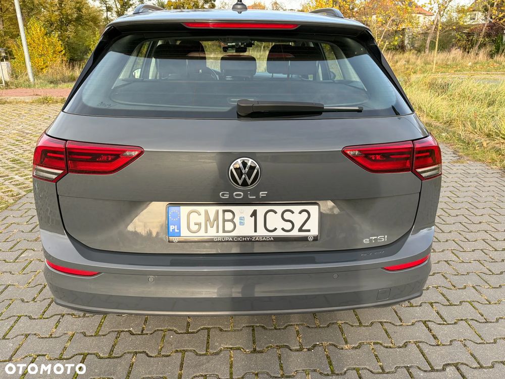 Volkswagen Golf - 12