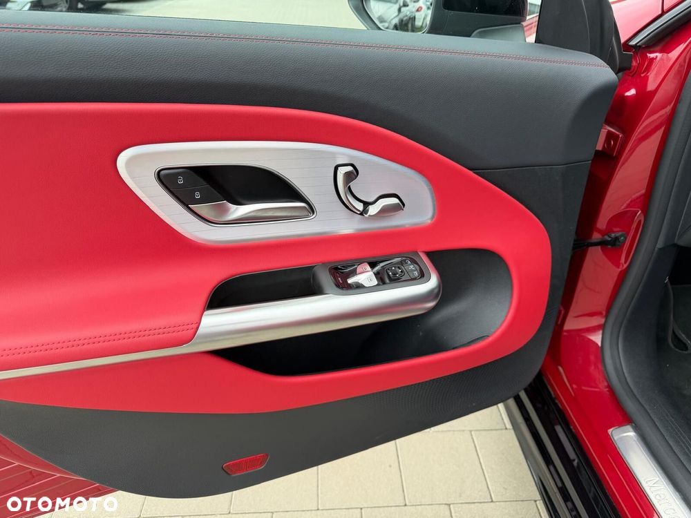 Mercedes-Benz CLA 250+ 85kWh - 12