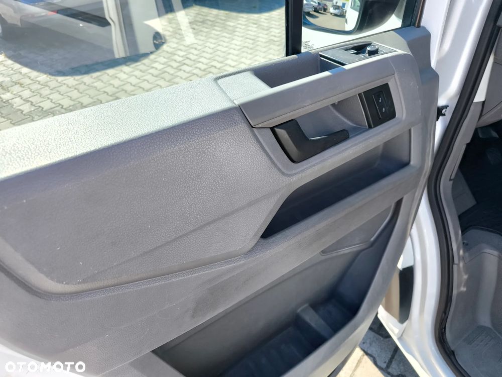Volkswagen Crafter - 14