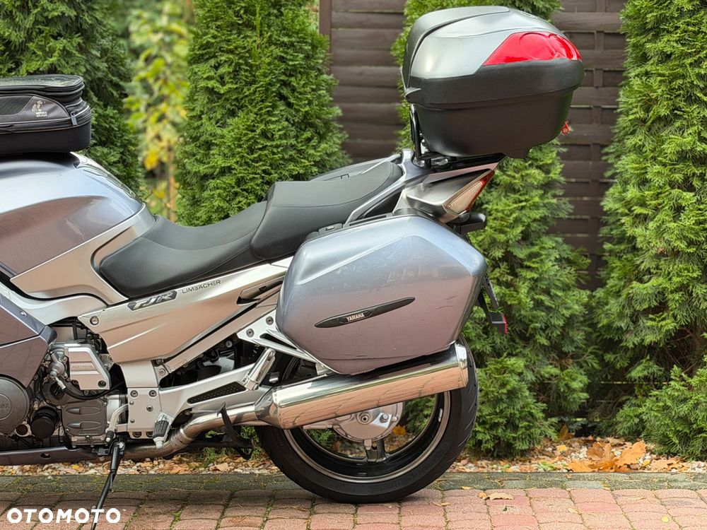 Yamaha FJR - 20