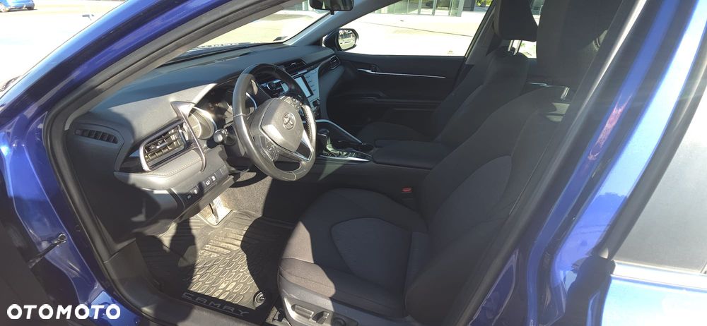 Toyota Camry 2.5 Hybrid Comfort CVT - 15