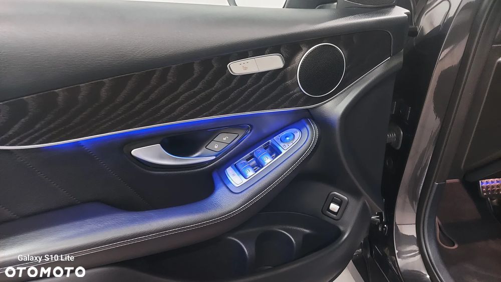 Mercedes-Benz GLC 300 de 4Matic 9G-TRONIC AMG Line - 14