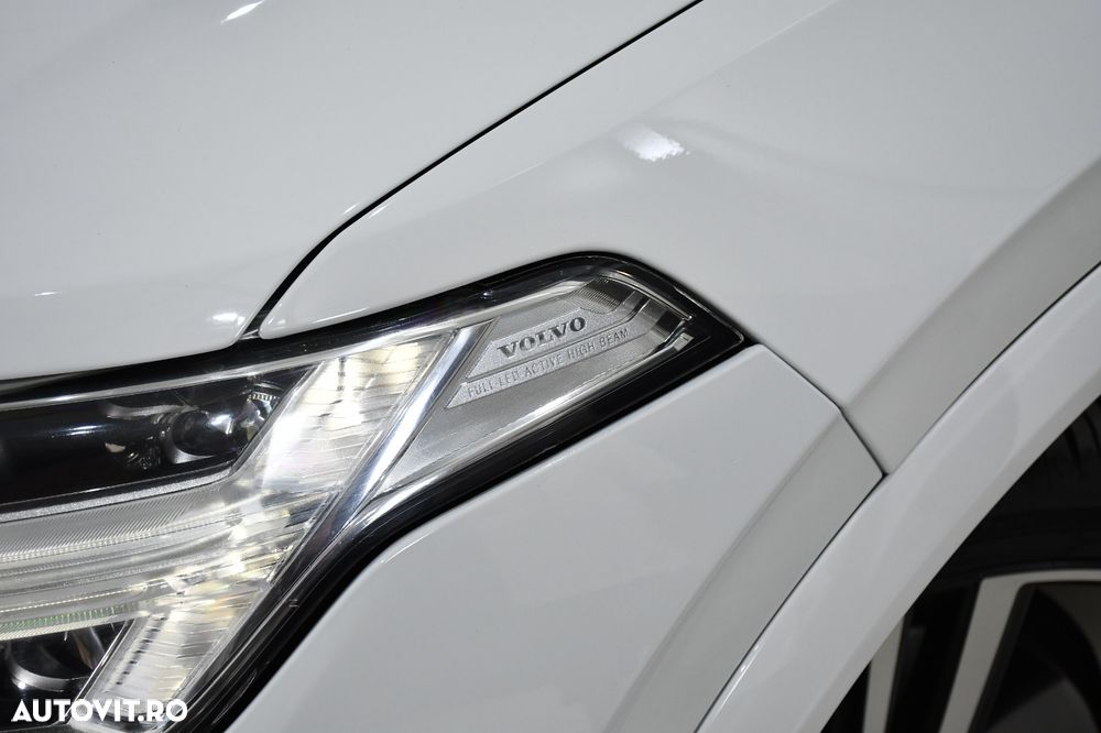 Volvo XC 90 T5 AWD 5 locuri R-Design - 26