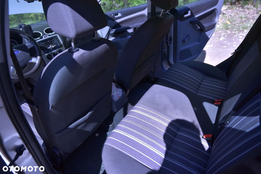Ford Focus 1.6 TDCi Trend - 18