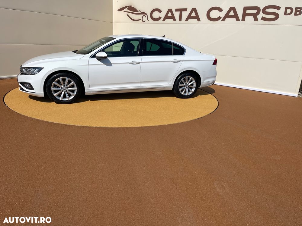 Volkswagen Passat - 6