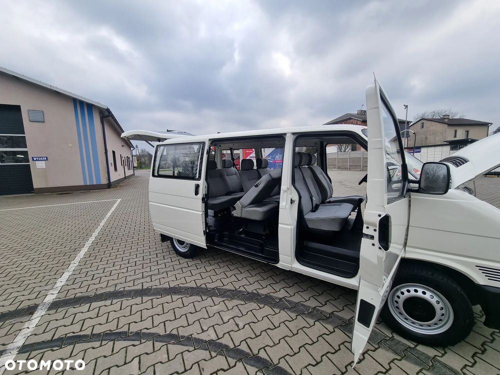 Volkswagen Transporter Standard - 24