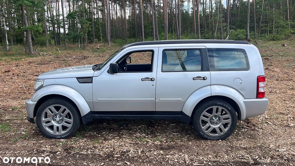 Dodge Nitro - 3