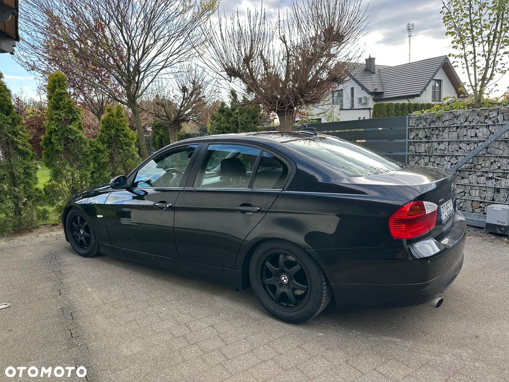 BMW Seria 3 320d - 11