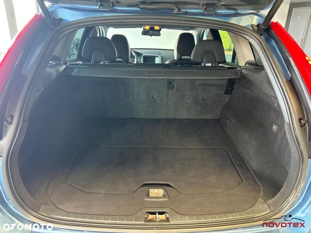 Volvo XC 60 D3 Geartronic Summum - 29