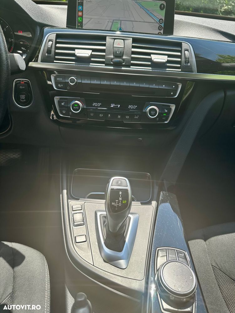 BMW 3 Series 2018 — imagine 22