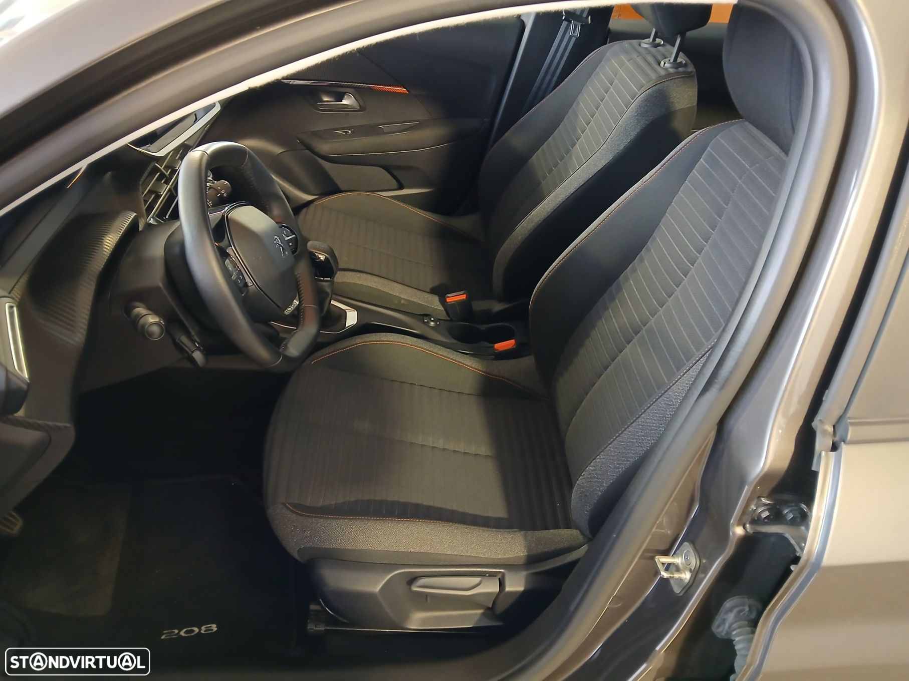 Peugeot 208 1.2 PureTech Active Pack - 6