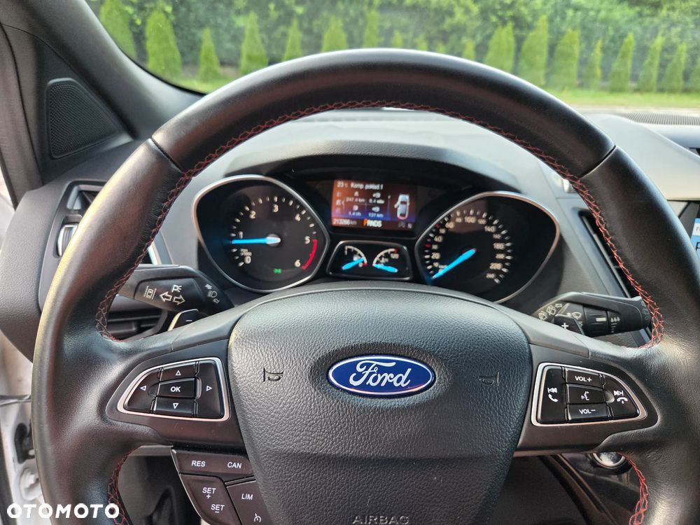 Ford Kuga 2.0 TDCi AWD ST-Line Black - 12