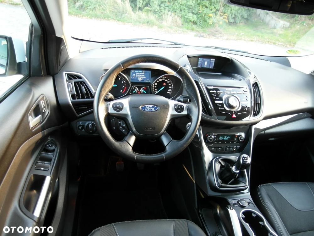 Ford Kuga - 23