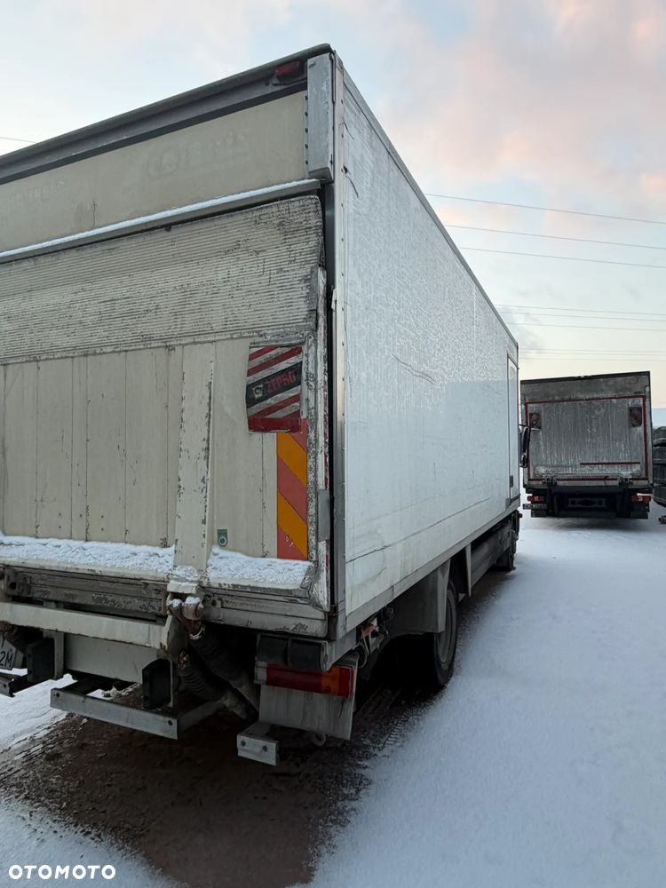 Mercedes-Benz ATEGO - 5