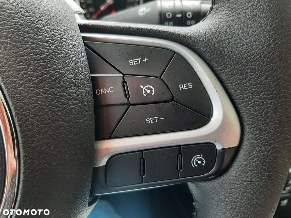 Jeep Renegade 1.6 MultiJet Limited - 20