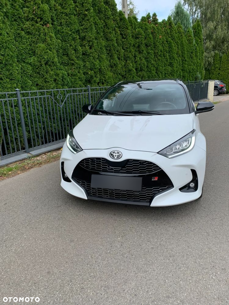 Toyota Yaris 1.5 GR Sport - 8