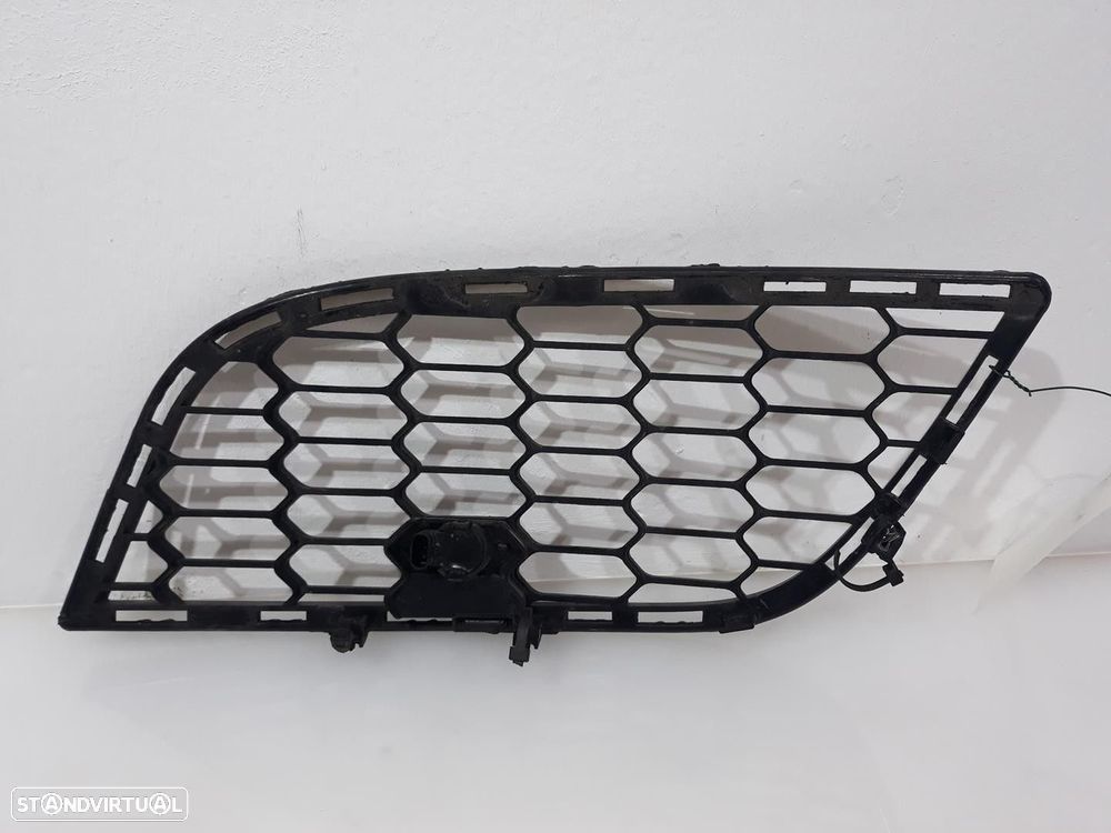 GRELHA PARA-CHOQUES DIREITA ALFA ROMEO GIULIETTA 2015 -156102289 - 2