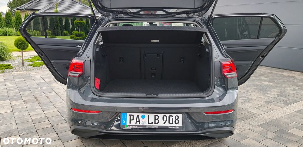 Volkswagen Golf 1.5 TSI BlueMotion ACT Comfortline - 32
