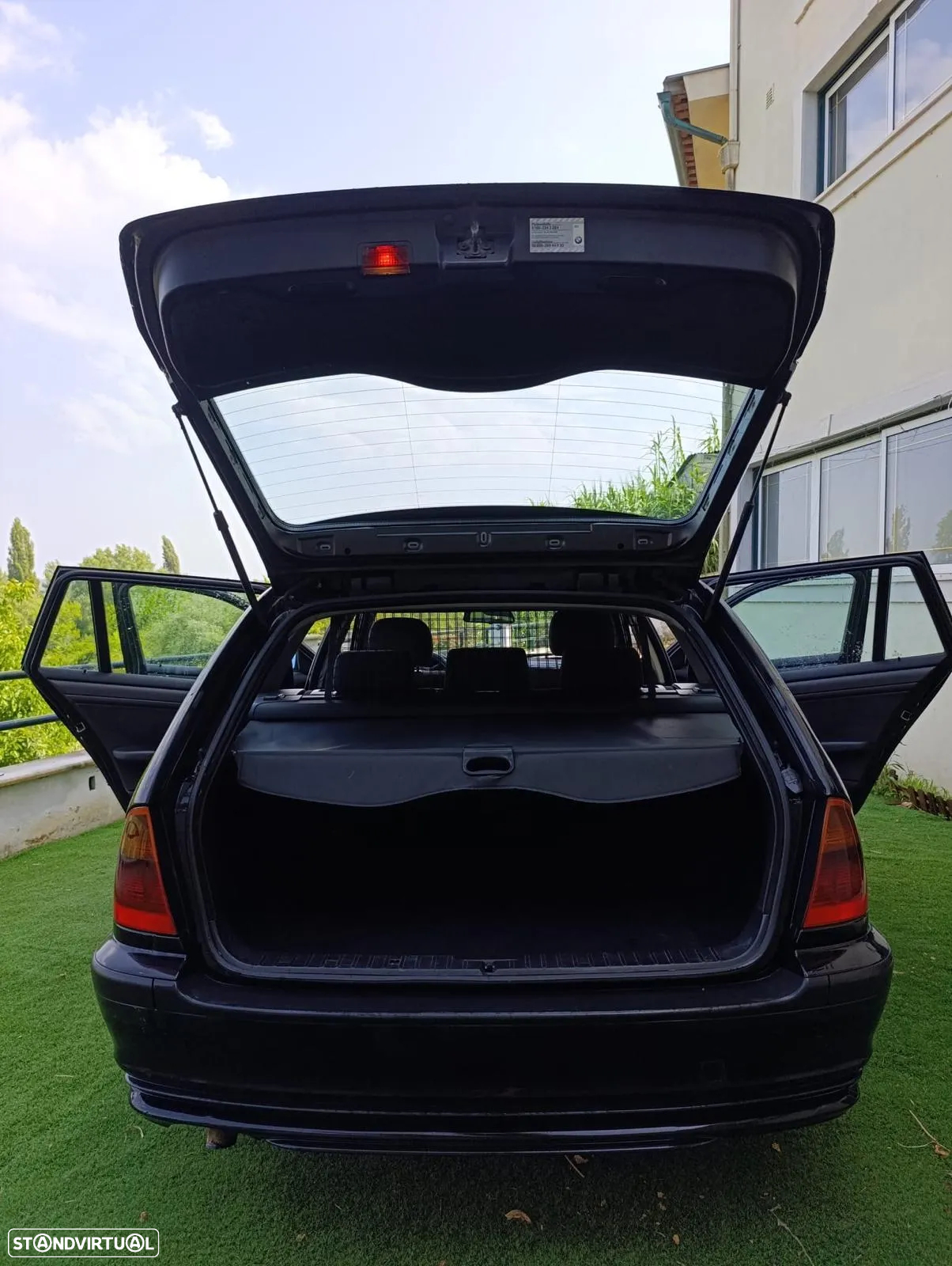 BMW 320 d Touring - 6