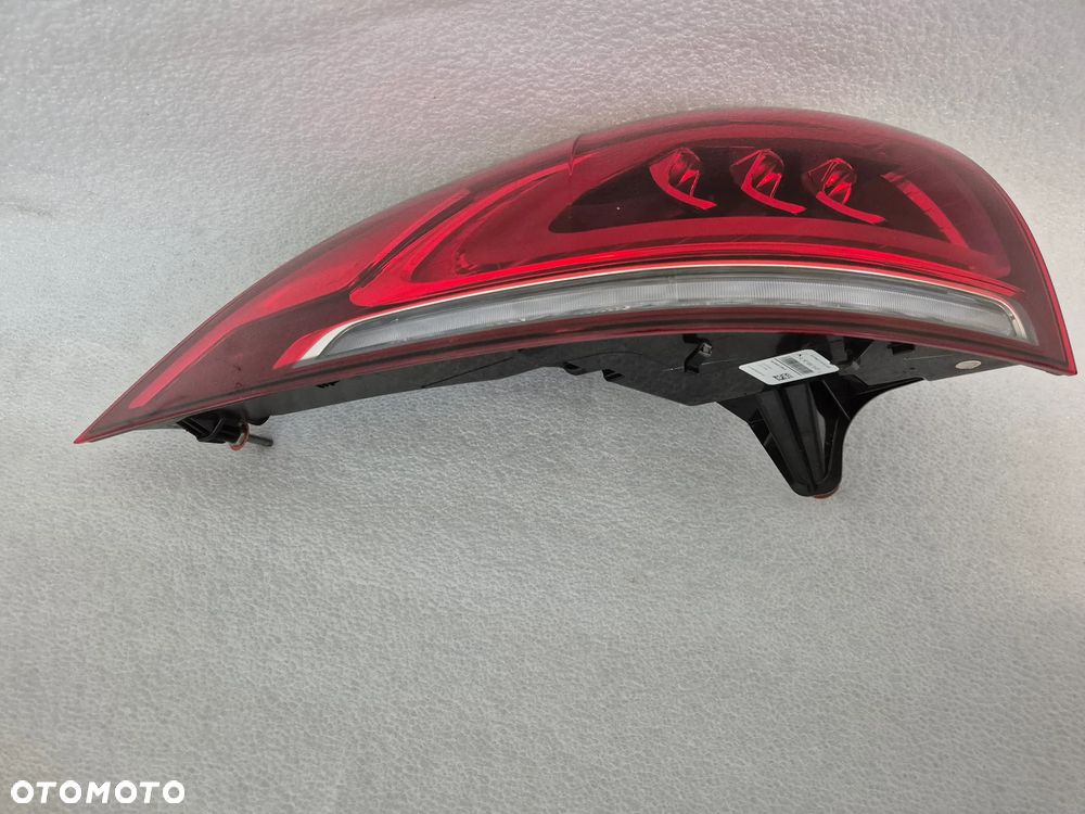 Mercedes GLE  W167 Lampa Tyl Tylna Lewa Lewy Tył A1679061007 - 4