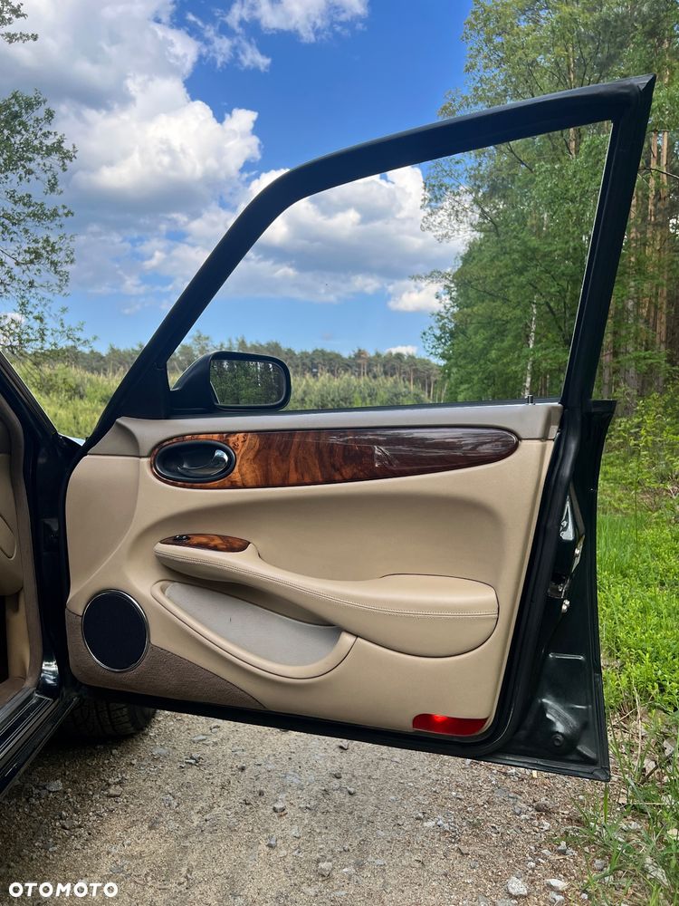 Jaguar XJ Sovereign 4.0 - 14