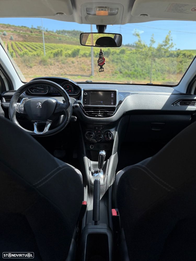Peugeot 208 e-HDi 68 EGS5 Stop&Start Active - 10