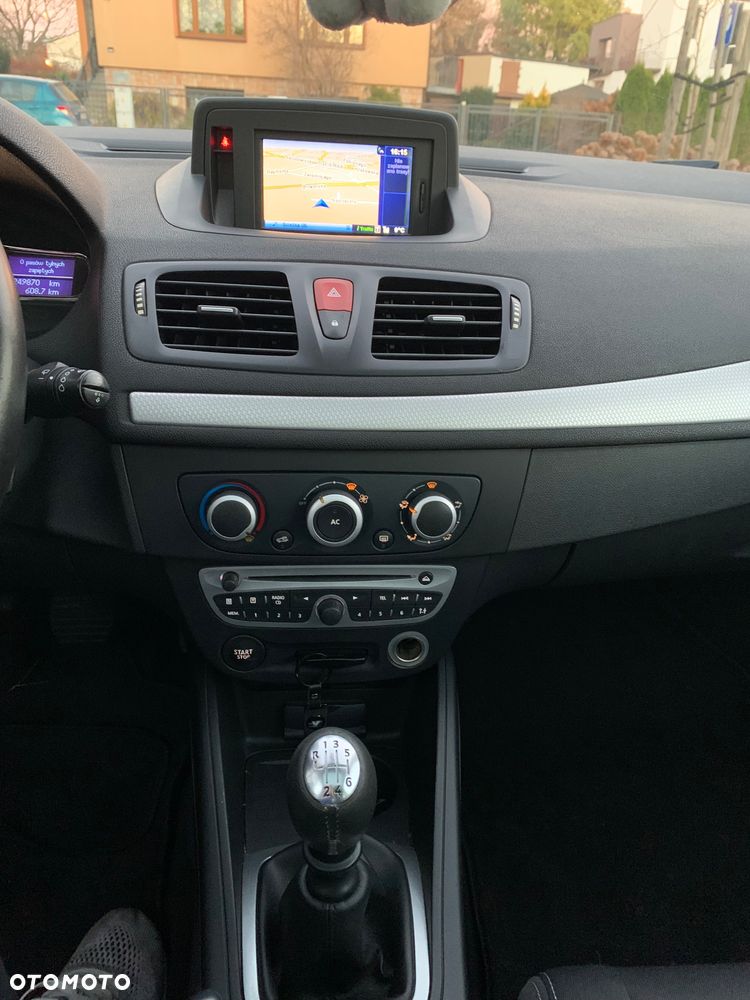 Renault Megane 2.0 dCi Dynamique - 28