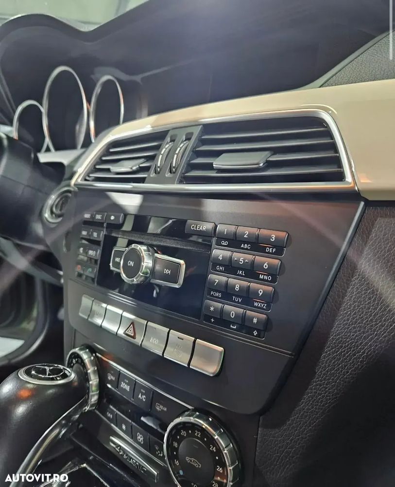 Mercedes-Benz C 250 CDI DPF 4Matic (BlueEFFICIENCY) 7G-TRONIC - 8