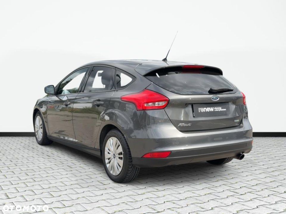 Ford Focus - 19