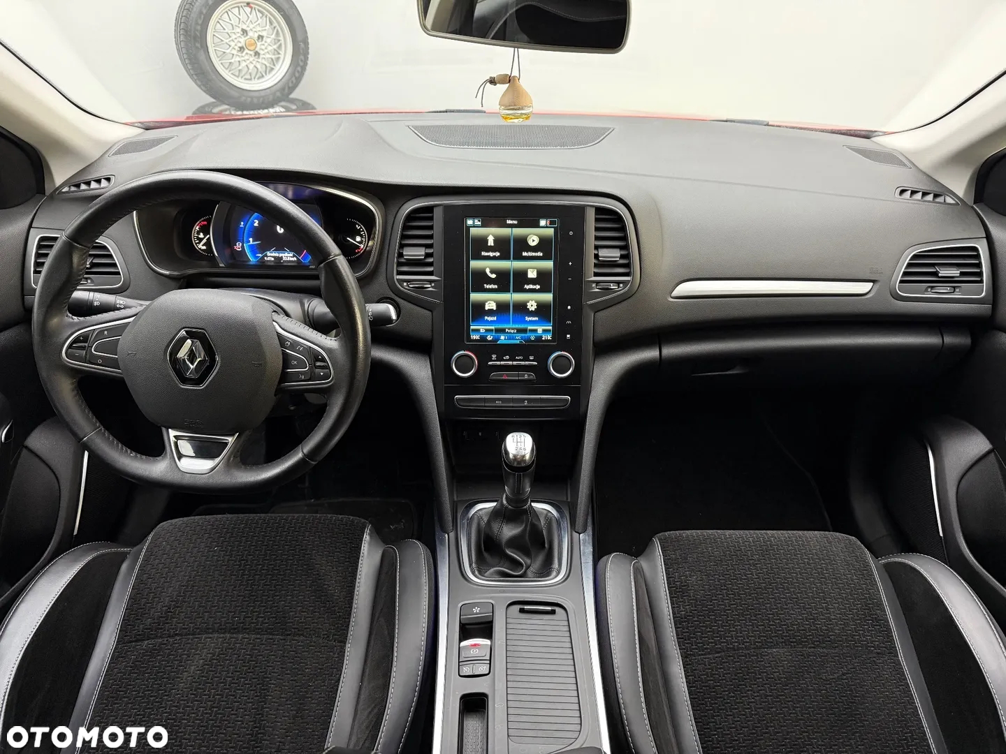 Renault Megane ENERGY TCe 130 EXPERIENCE - 23