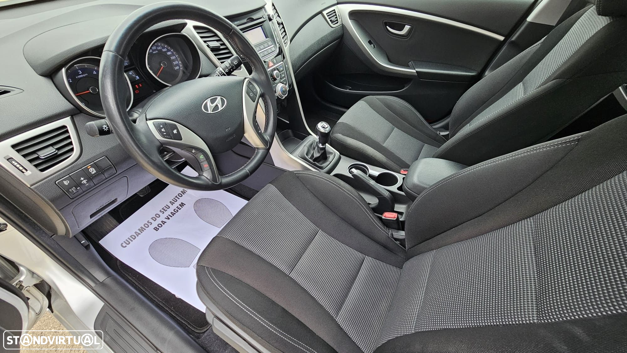 Hyundai i30 1.4 CRDi Blue Active - 18