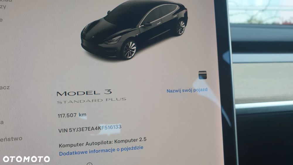 Tesla Model 3 - 21