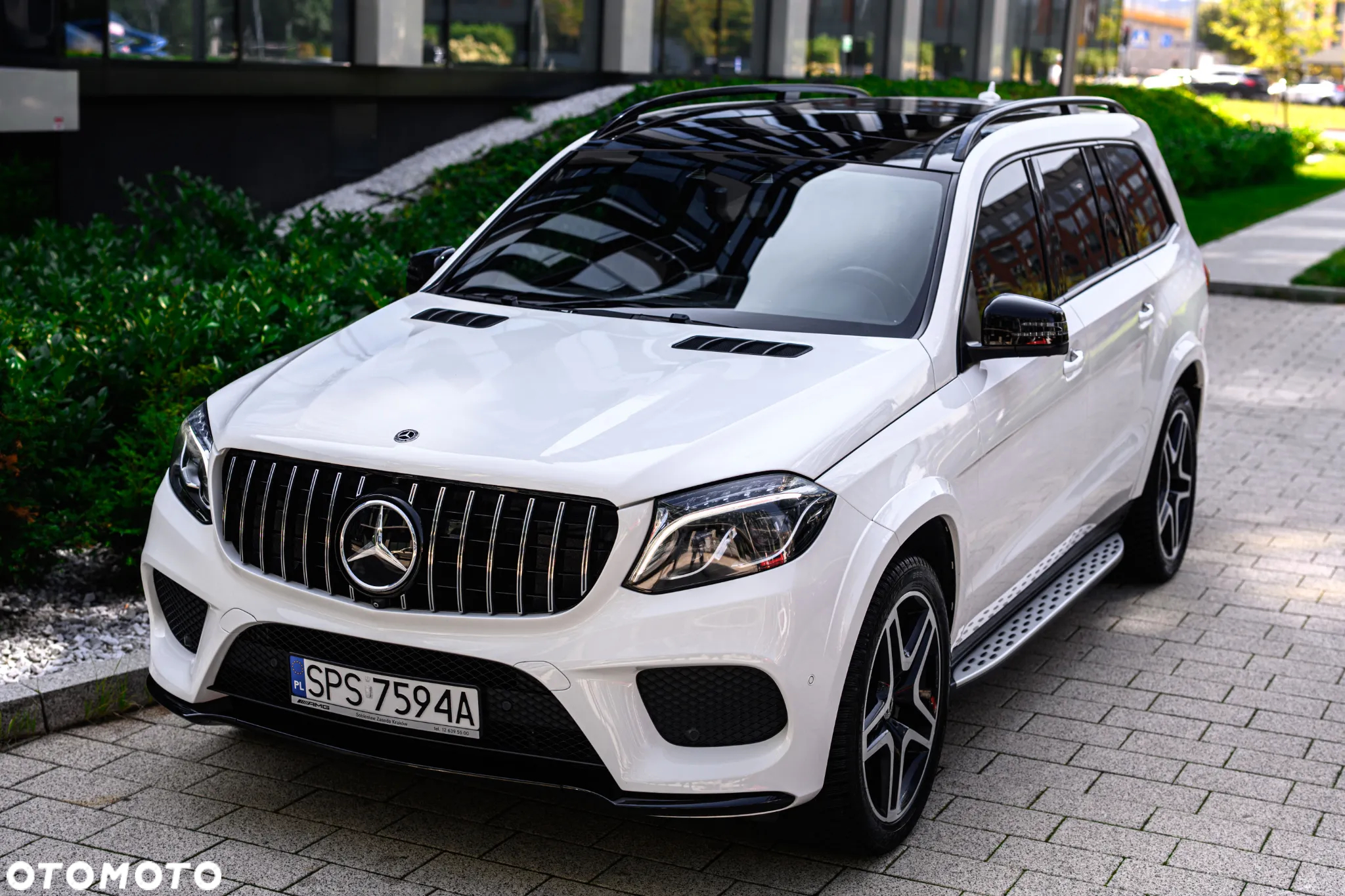 Mercedes-Benz GLS 500 4-Matic - 4