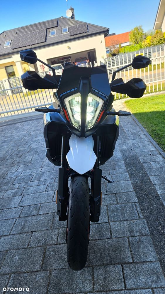 KTM SMT - 3