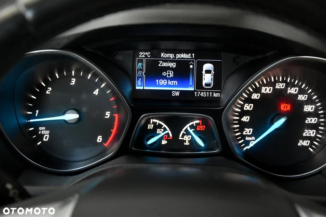 Ford Kuga 2.0 TDCi 2x4 SYNC - 33